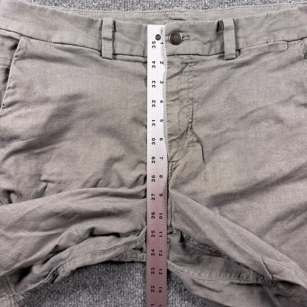Lululemon Commission Shorts Mens 34 Gray Cotton Blend Stretch Chino 10